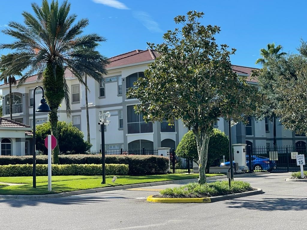 2537 Maitland Crossing Way #207 Orlando FL 32810 O6096777 image1