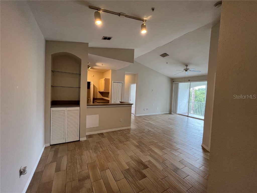 2537 Maitland Crossing Way #308 Orlando FL 32810 O6347422 image2