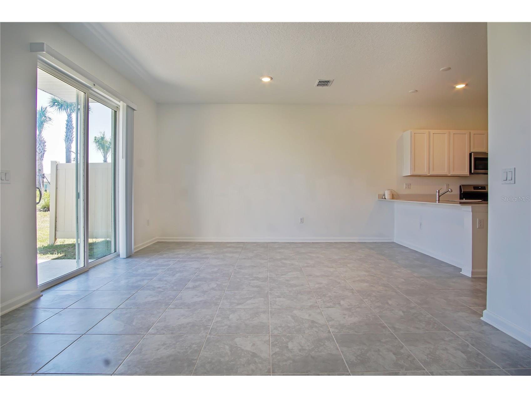 2537 Skyline Loop Kissimmee FL 34758 P4938664 image10
