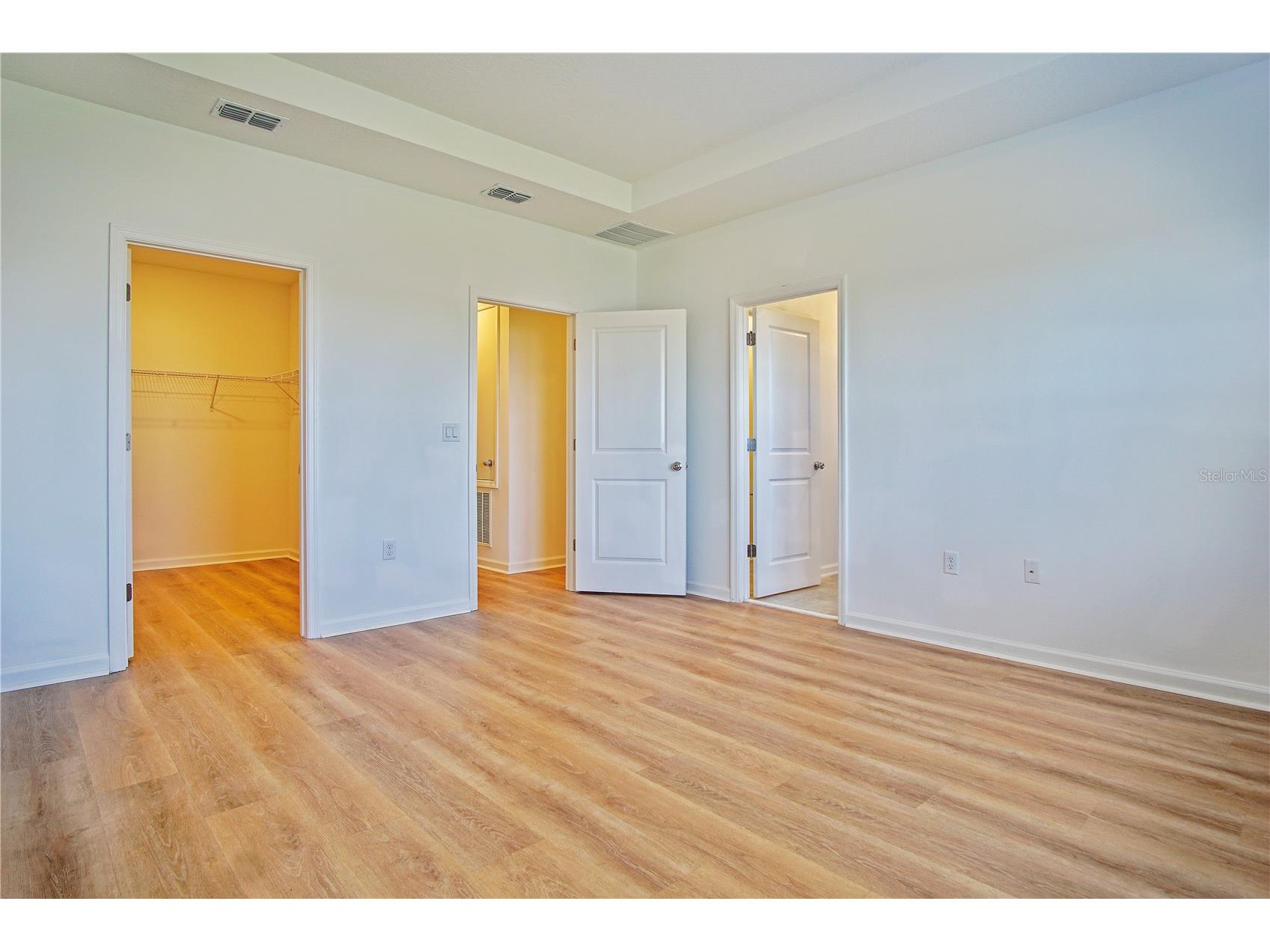 2537 Skyline Loop Kissimmee FL 34758 P4938664 image14