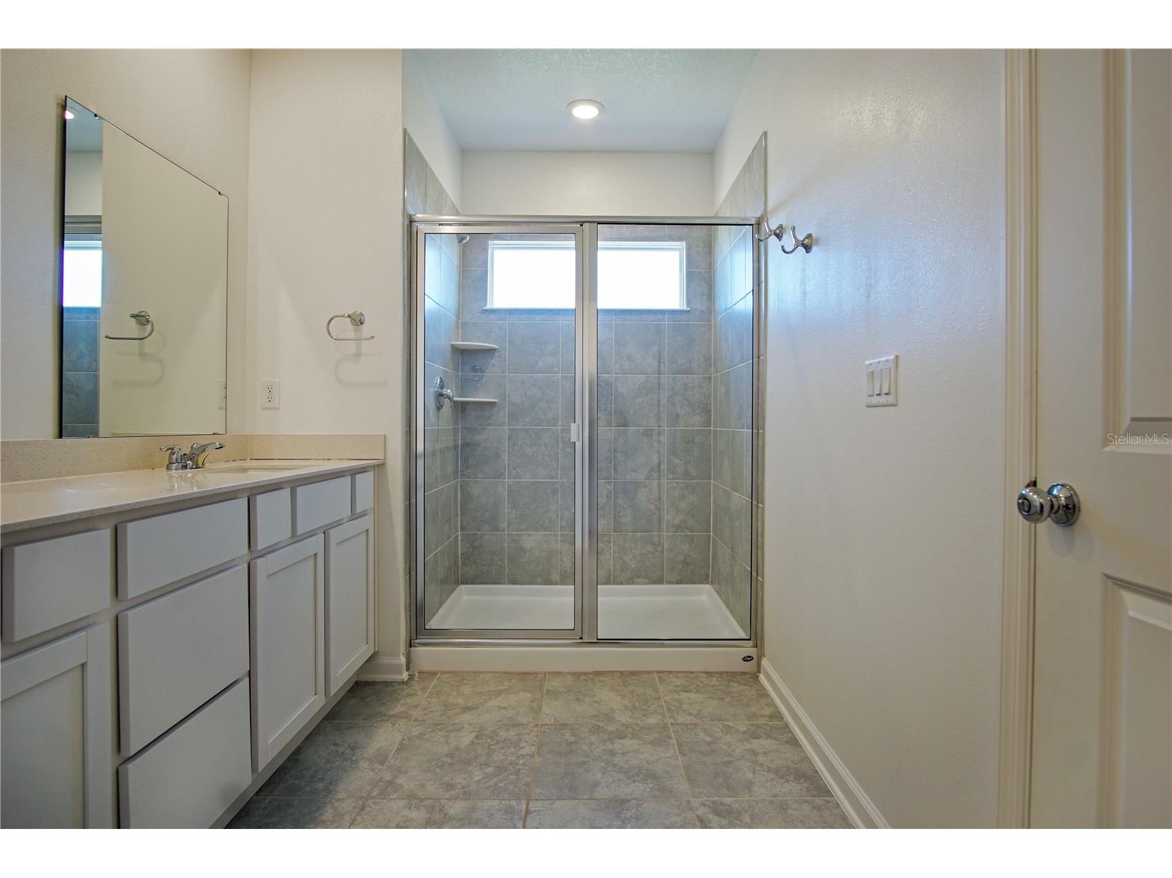 2537 Skyline Loop Kissimmee FL 34758 P4938664 image18