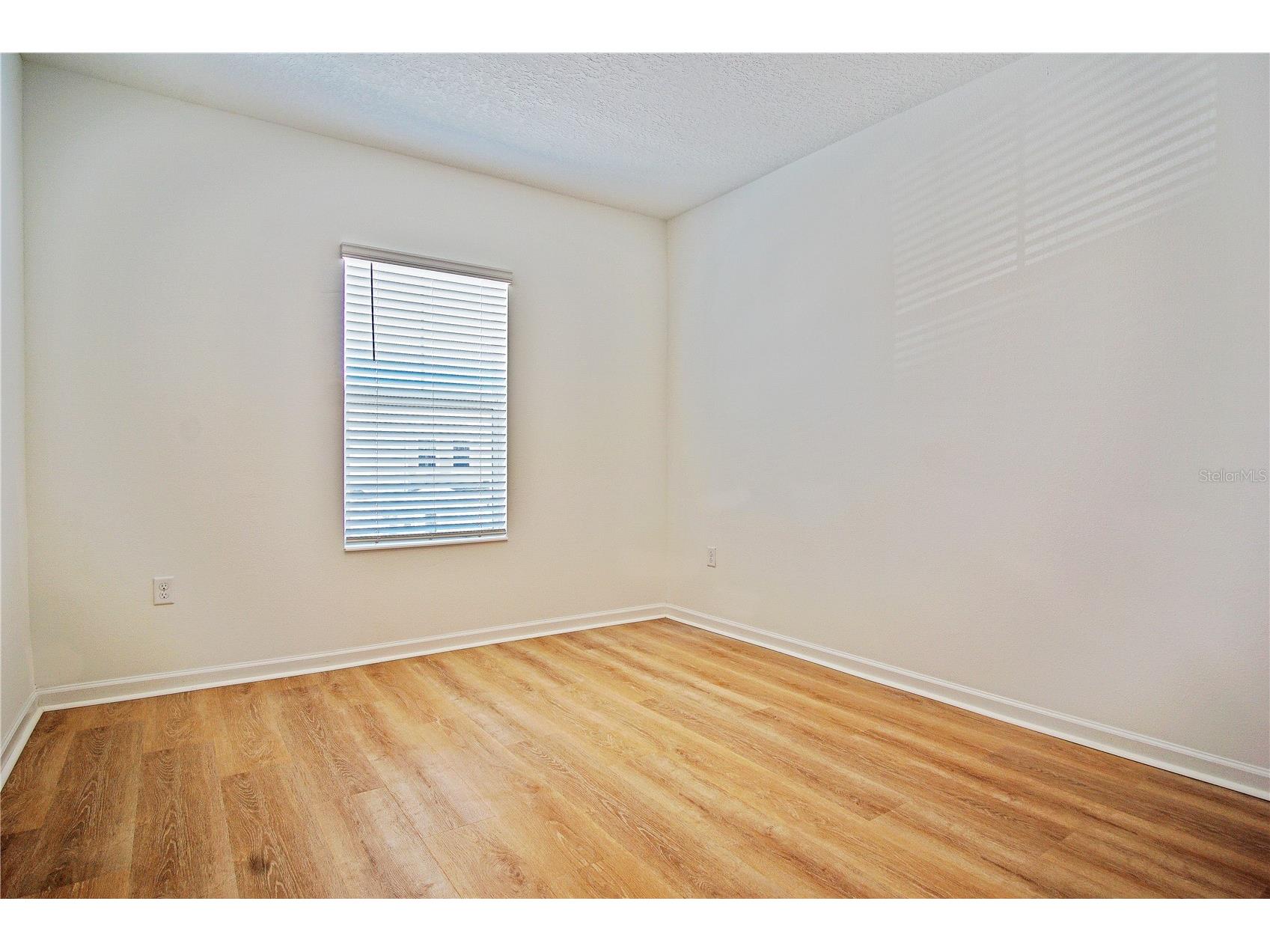 2537 Skyline Loop Kissimmee FL 34758 P4938664 image23