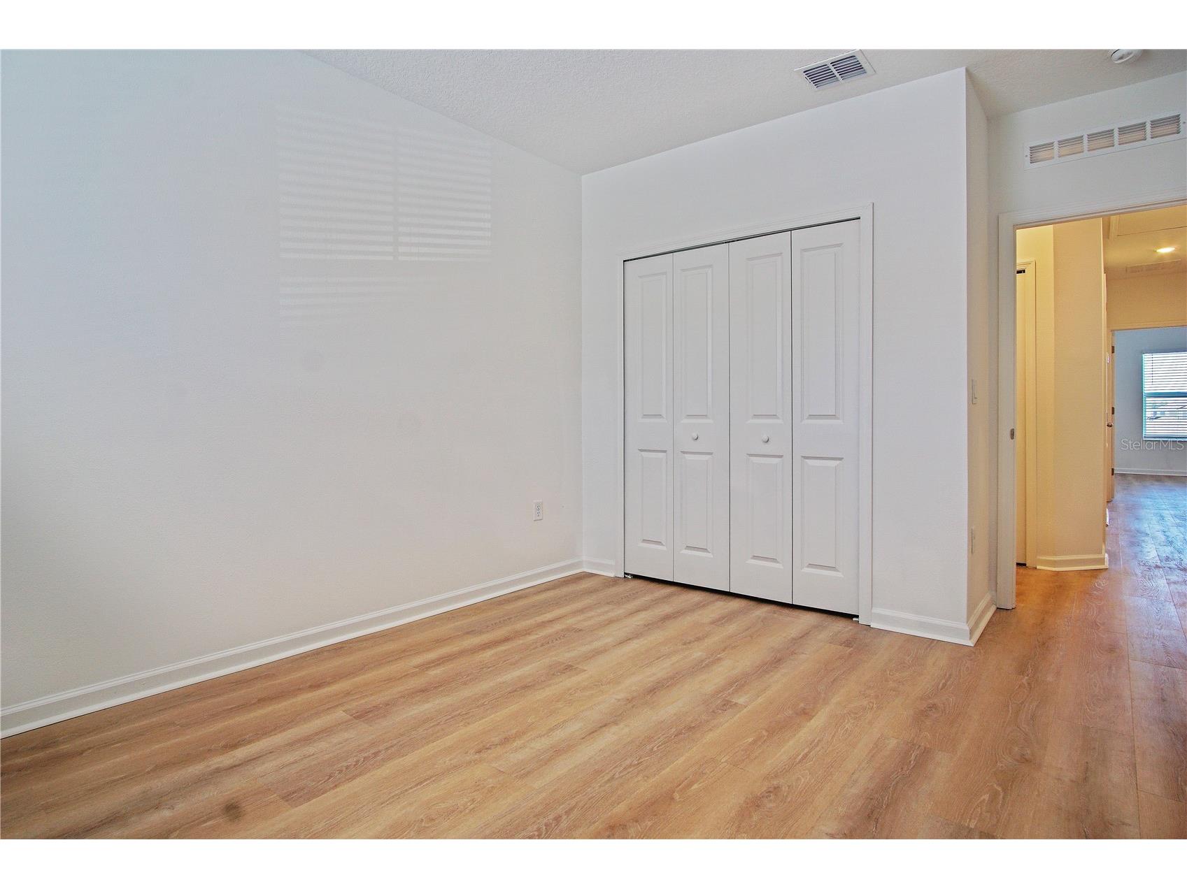 2537 Skyline Loop Kissimmee FL 34758 P4938664 image24