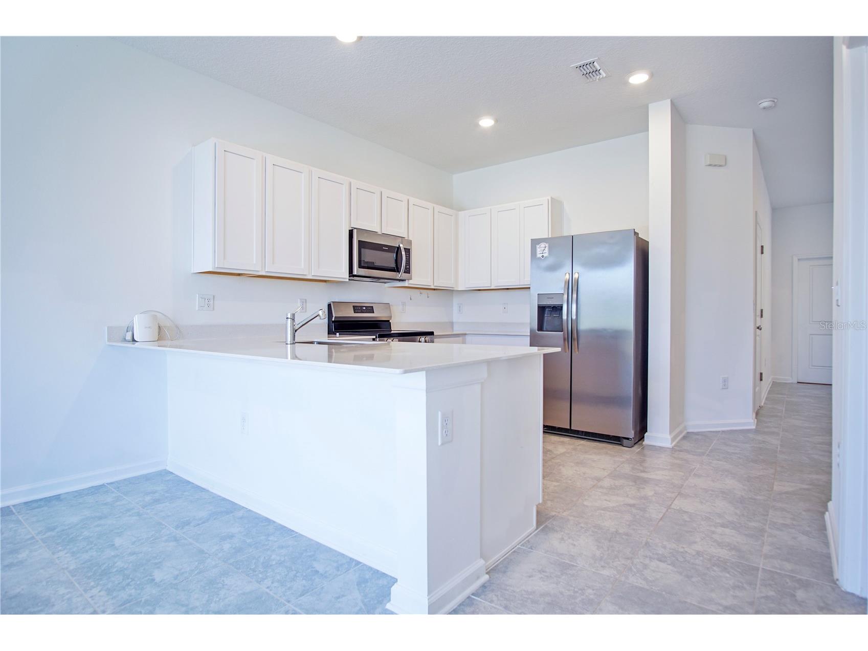 2537 Skyline Loop Kissimmee FL 34758 P4938664 image6