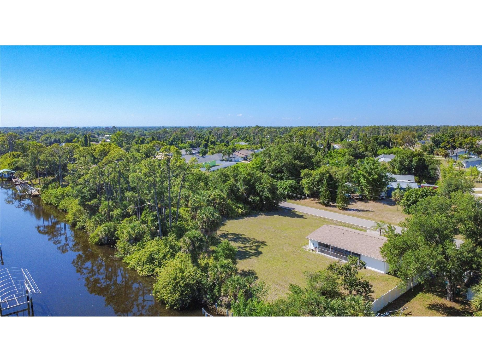 2538 Auburn Boulevard Port Charlotte FL 33948 TB8509714 image44