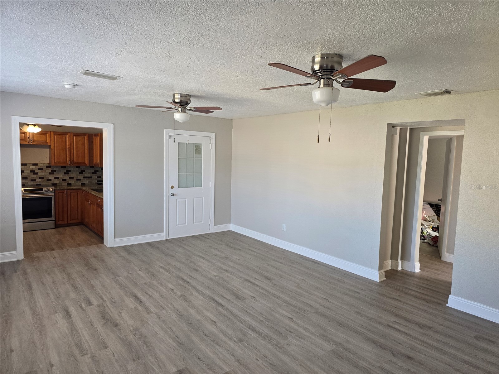 2538 W Hiawatha Street Tampa FL 33614 TB8492721 image4