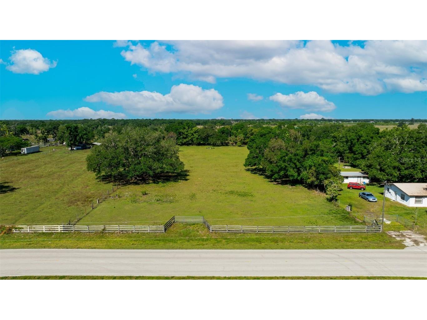 2539 SE Airport Road Arcadia FL 34266 A4606360 image1
