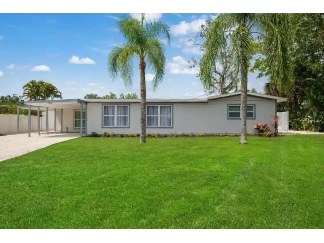 2539 Trinidad Street Sarasota FL 34231 A4685739 image1