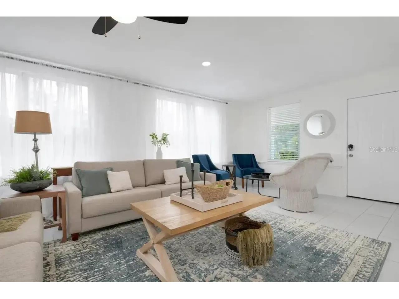 2539 Trinidad Street Sarasota FL 34231 A4685739 image10