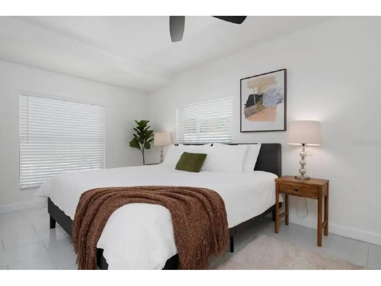 2539 Trinidad Street Sarasota FL 34231 A4685739 image13