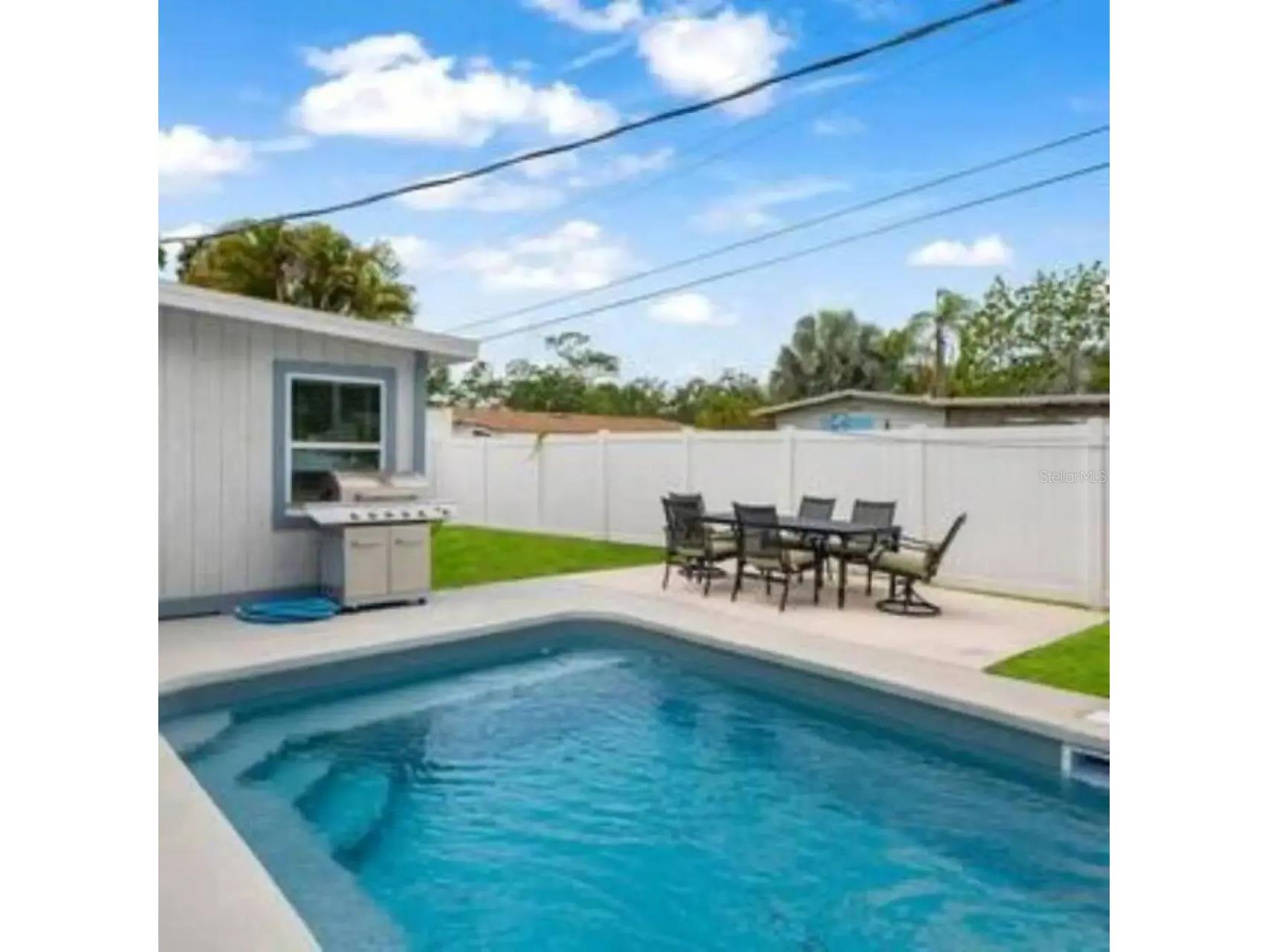 2539 Trinidad Street Sarasota FL 34231 A4685739 image26