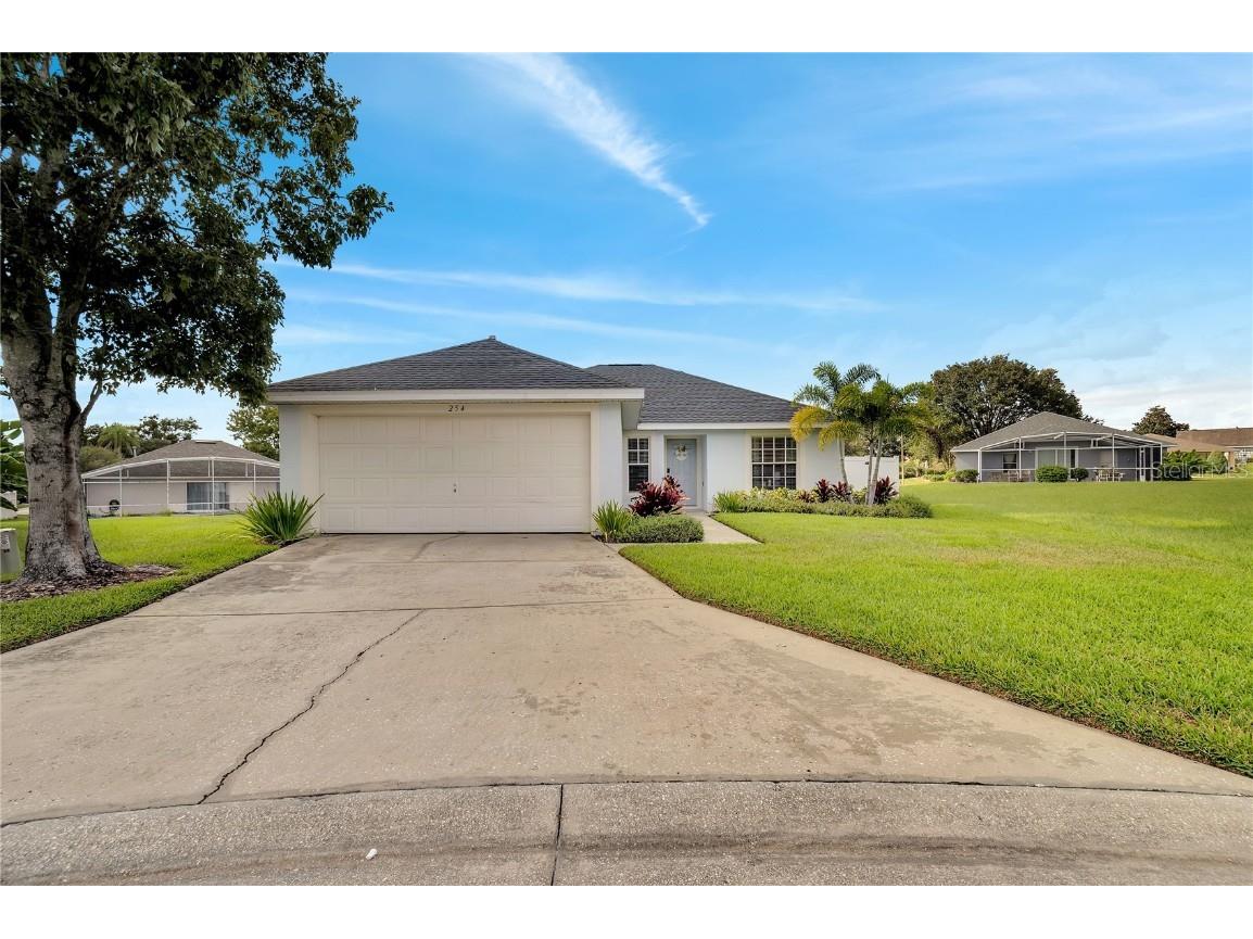 254 Glasgow Court Davenport FL 33897 TB8318658 image1