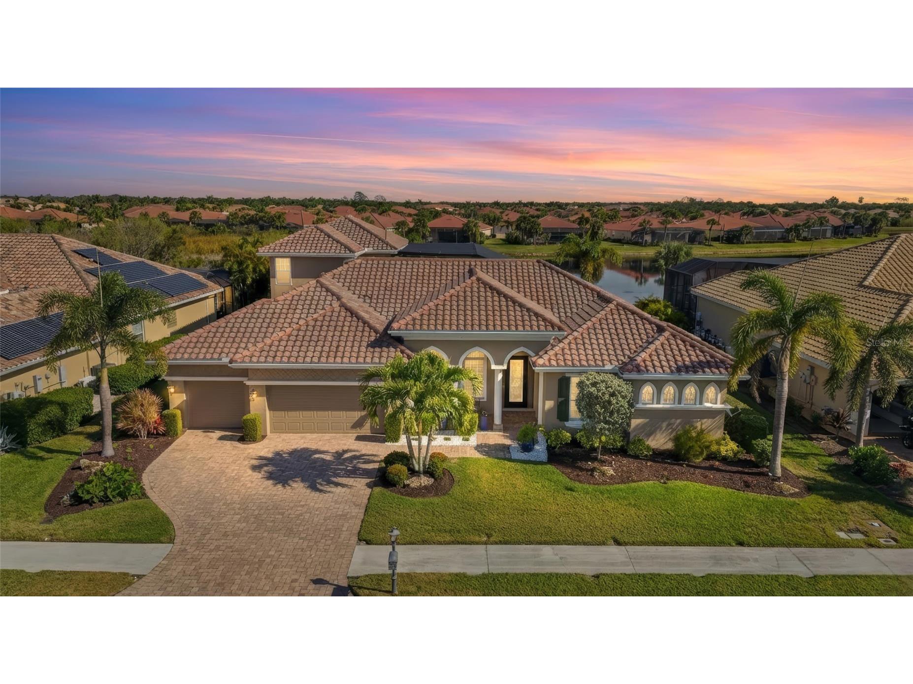 254 Pesaro Drive North Venice FL 34275 A4672993 image1