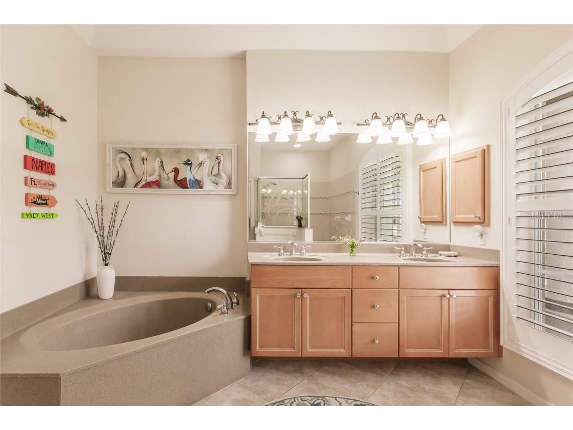 254 Rotonda Boulevard E Rotonda West FL 33947 D6145136 image12