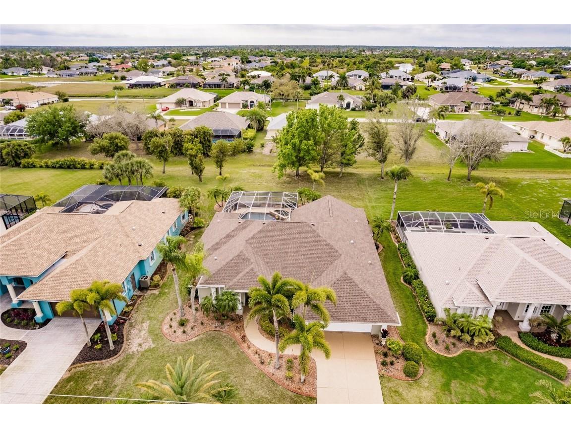 254 Rotonda Boulevard E Rotonda West FL 33947 D6145136 image24