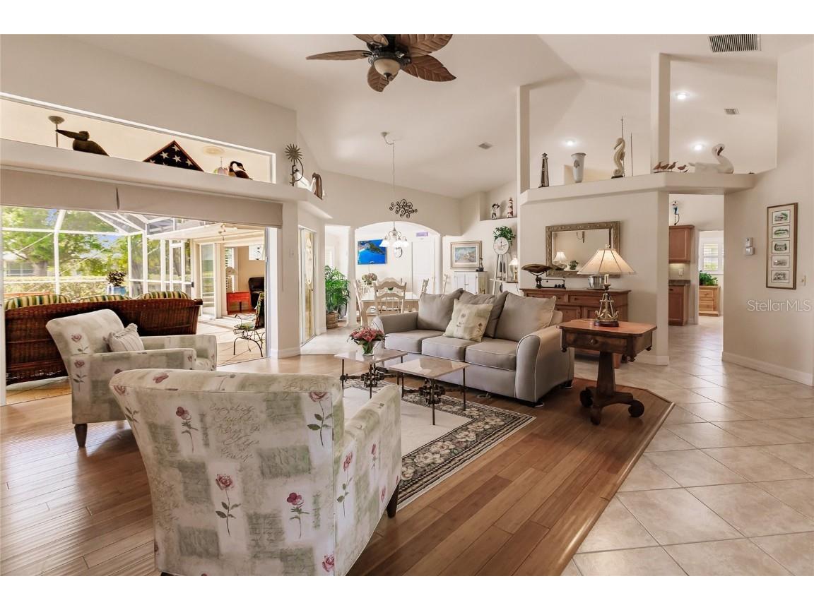 254 Rotonda Boulevard E Rotonda West FL 33947 D6145136 image5