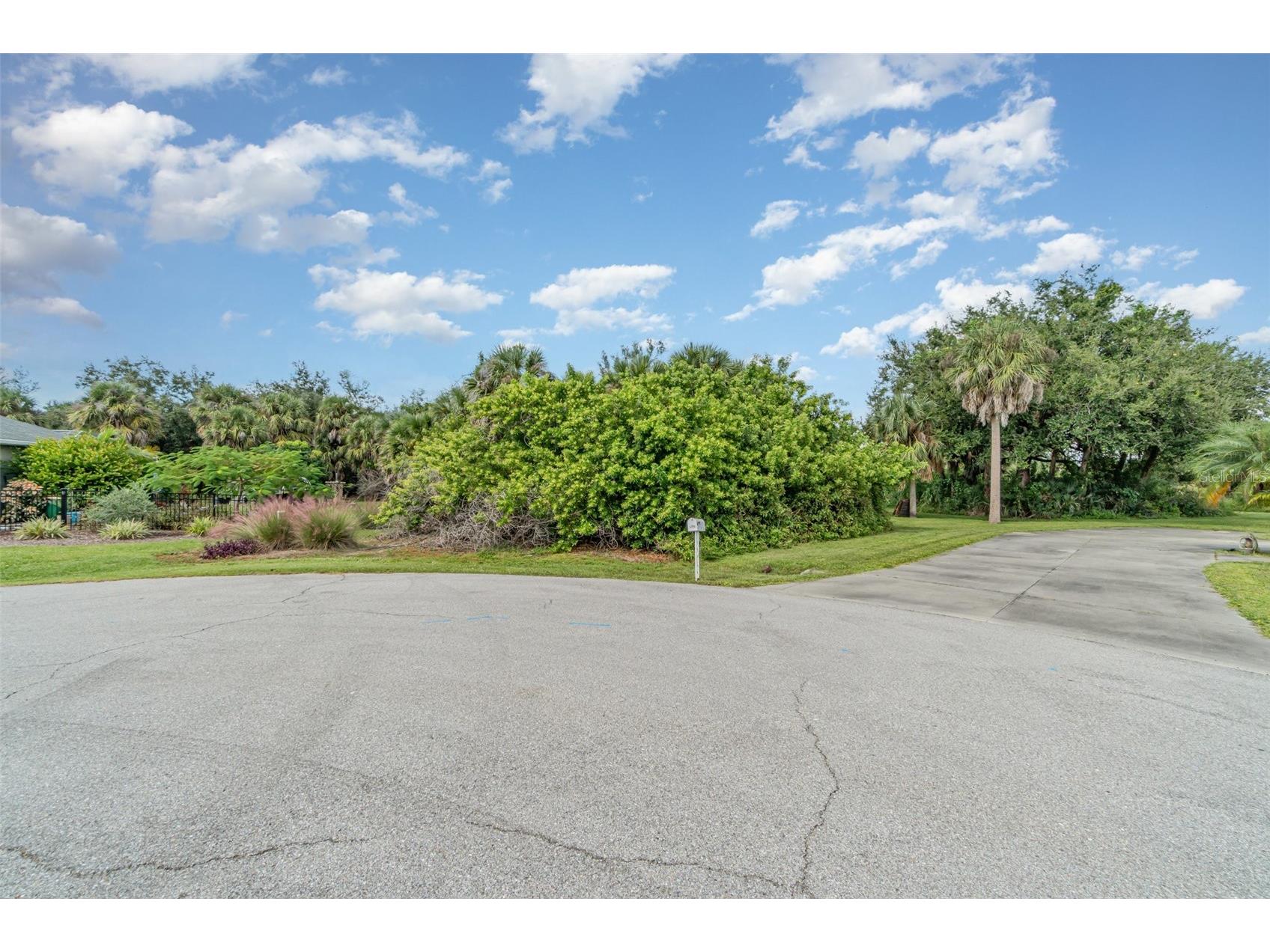 254 Spring Drive Rotonda West FL 33947 V4945432 image2