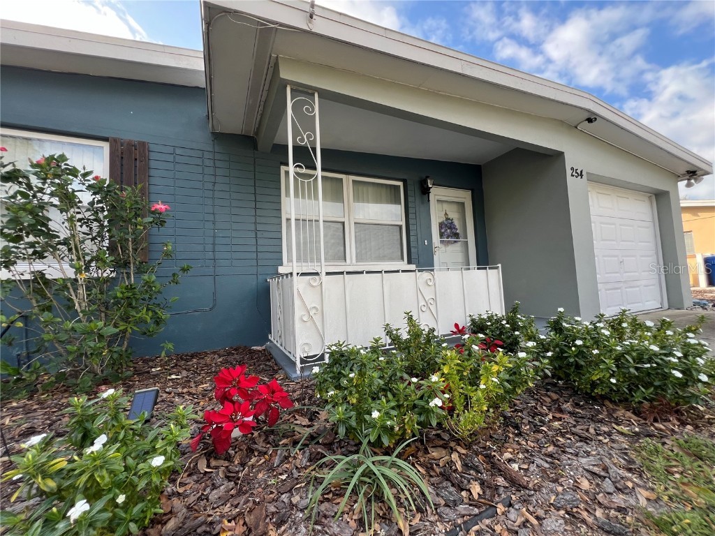 254 Wertz Drive Largo FL 33771 U8232648 image1