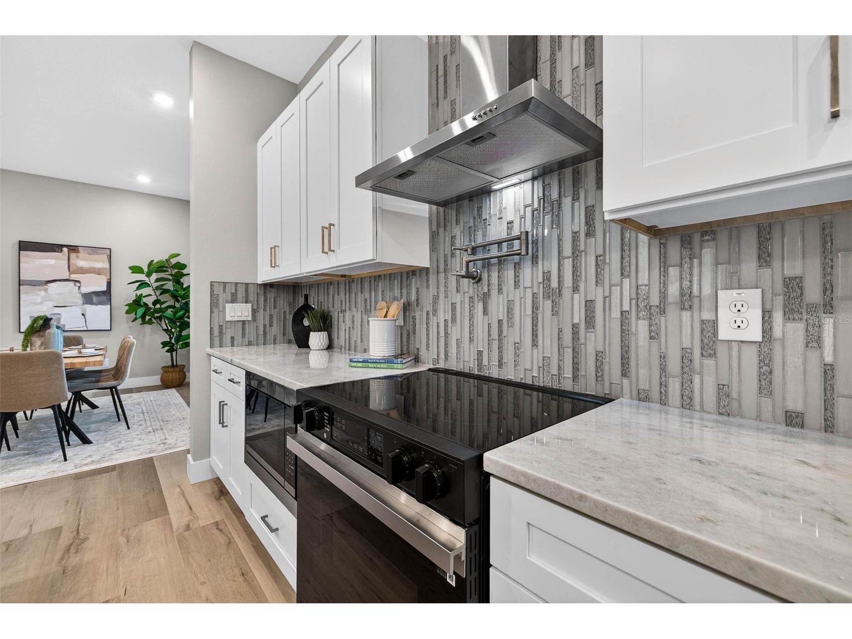 2540 34th Avenue N Saint Petersburg FL 33713 TB8455104 image10