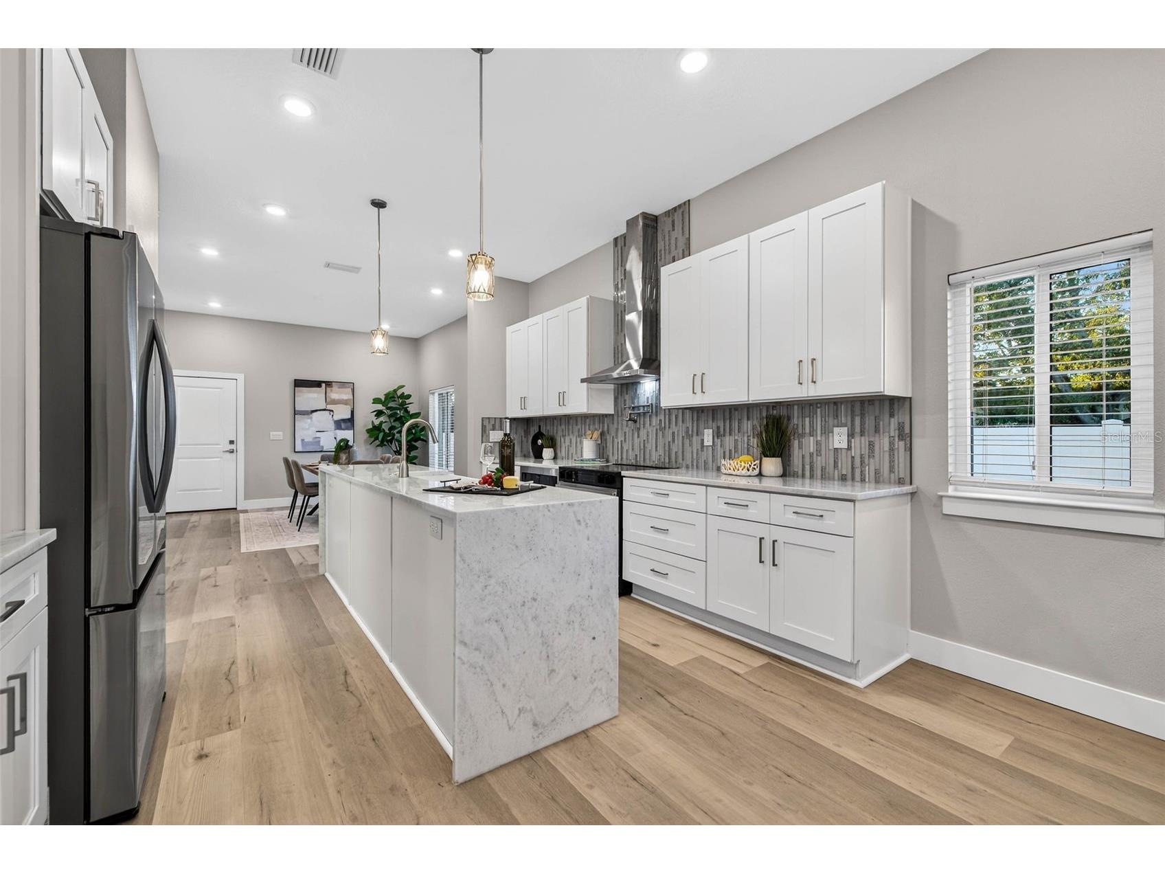 2540 34th Avenue N Saint Petersburg FL 33713 TB8455104 image15