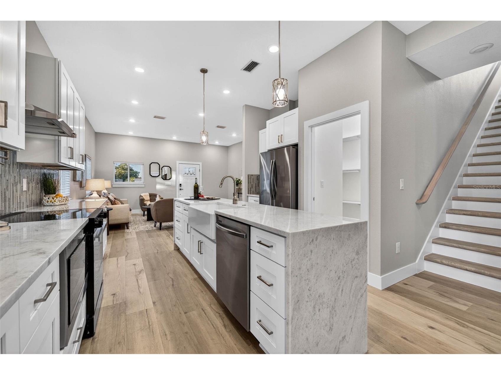 2540 34th Avenue N Saint Petersburg FL 33713 TB8455104 image16