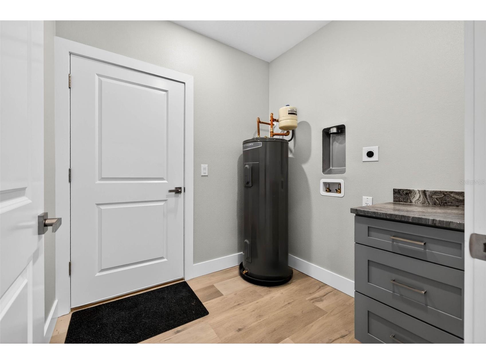 2540 34th Avenue N Saint Petersburg FL 33713 TB8455104 image20