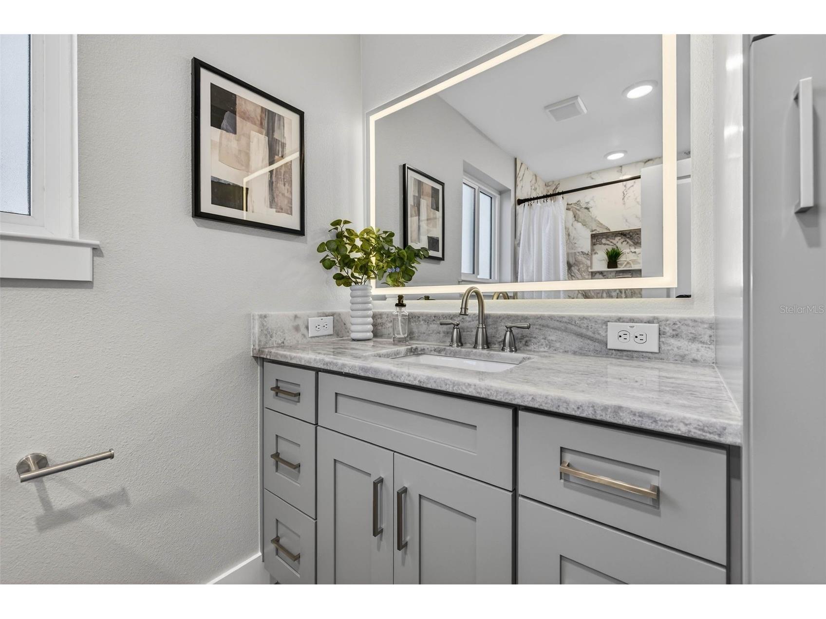 2540 34th Avenue N Saint Petersburg FL 33713 TB8455104 image37