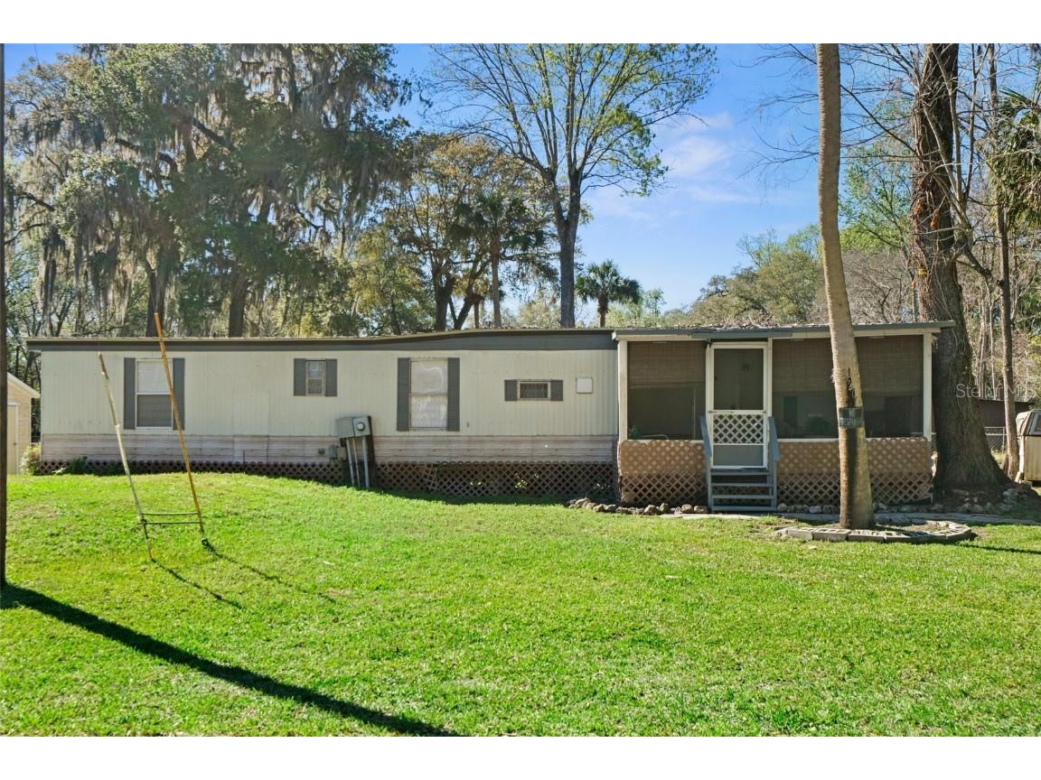 2540 County Road 426e Lake Panasoffkee FL 33538 W7852541 image1
