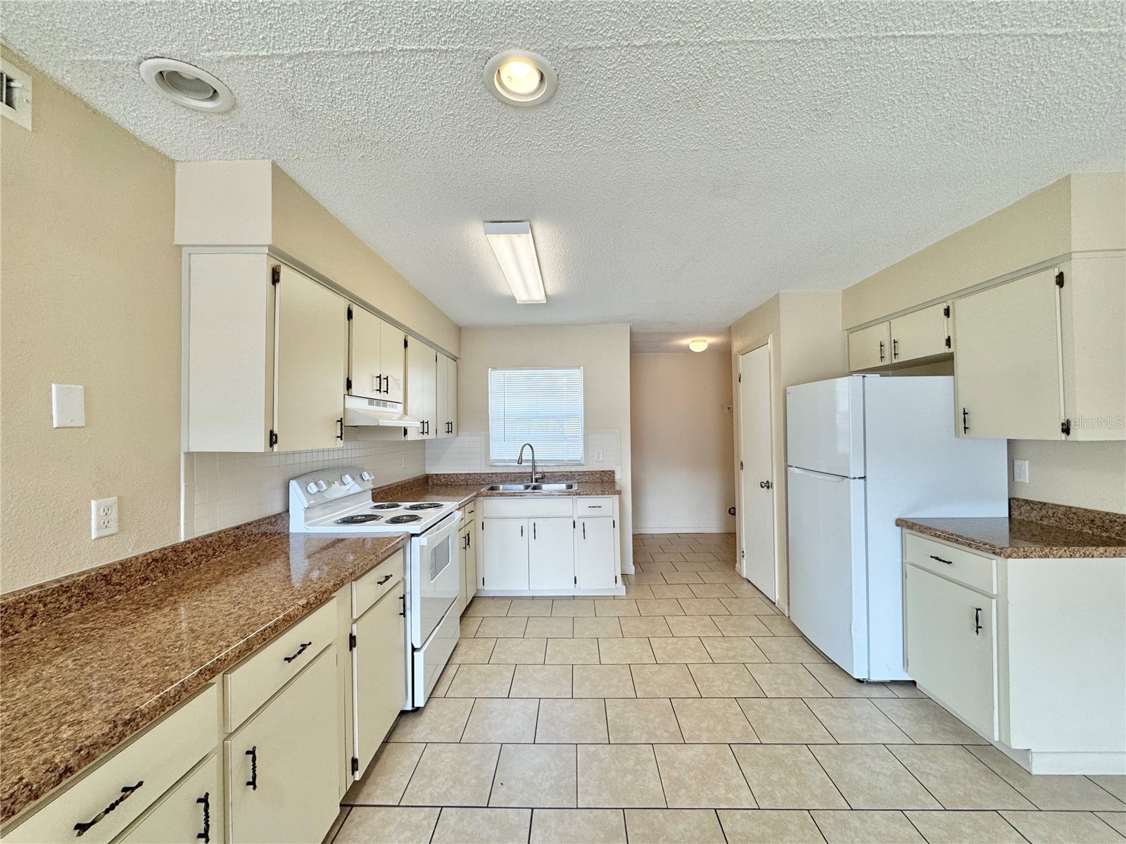 2540 Elm Avenue Lake Wales FL 33898 P4938530 image5