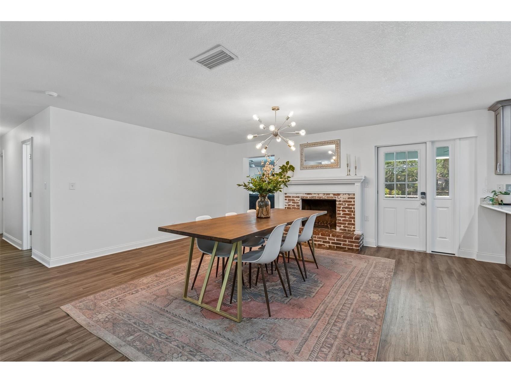 2540 Lake Ellen Circle Tampa FL 33618 TB8501087 image12