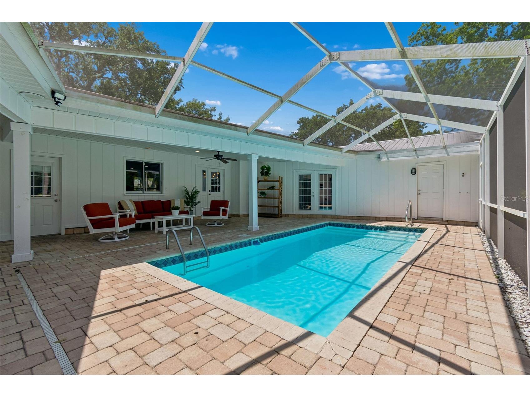 2540 Lake Ellen Circle Tampa FL 33618 TB8501087 image17
