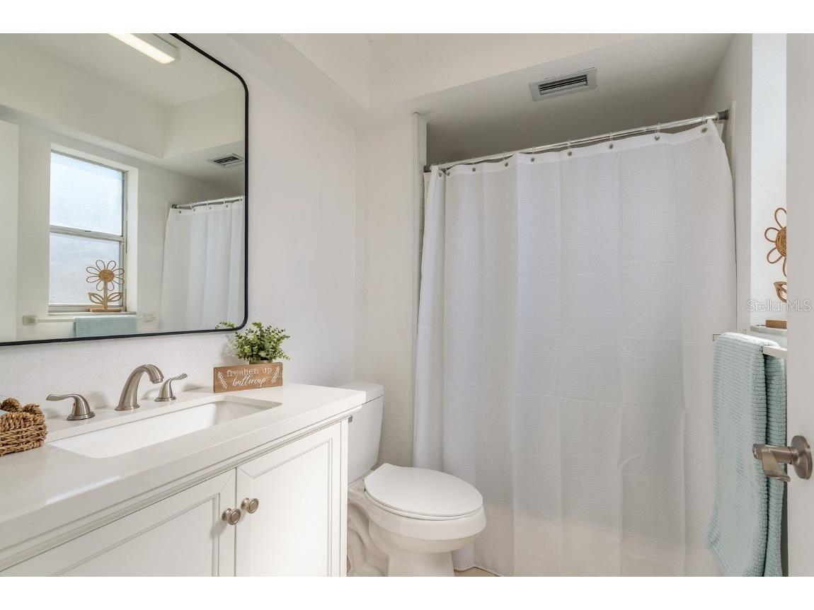 2540 Southpointe Drive Dunedin FL 34698 TB8439955 image11