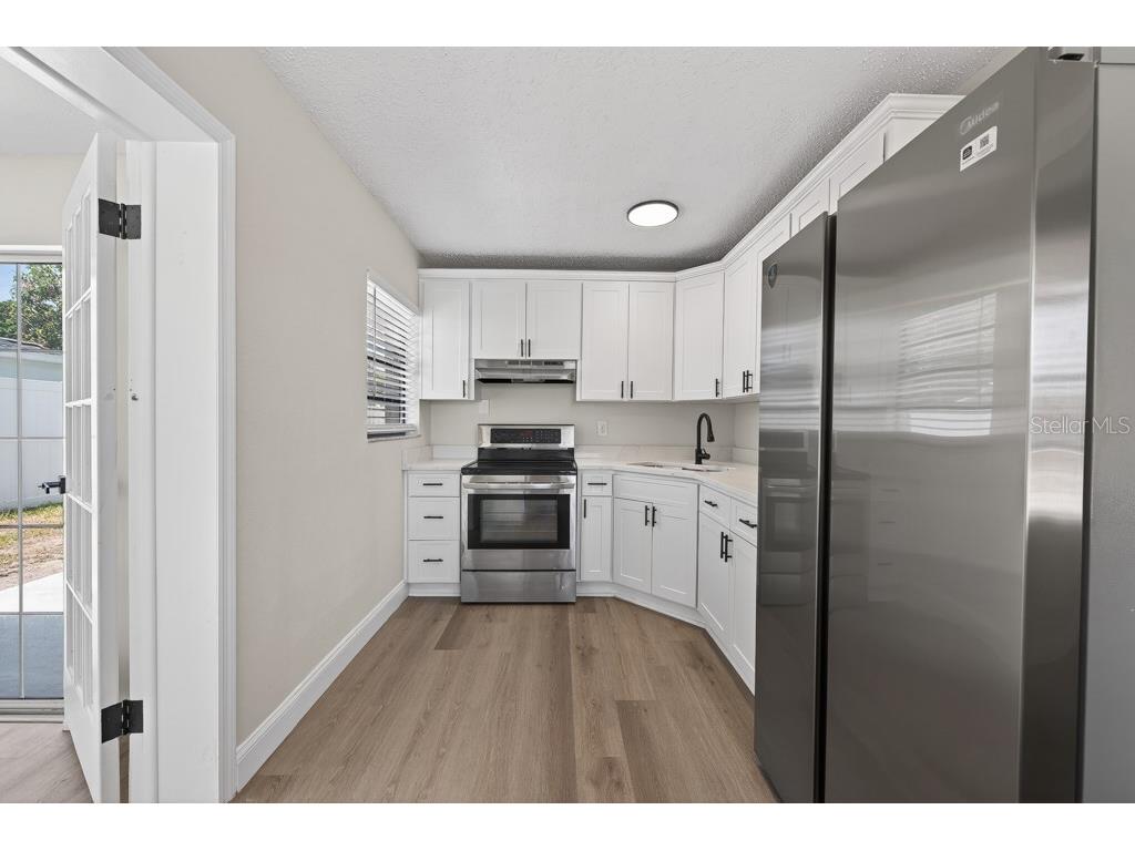 2540 W Knollwood Street Tampa FL 33614 TB8506798 image10