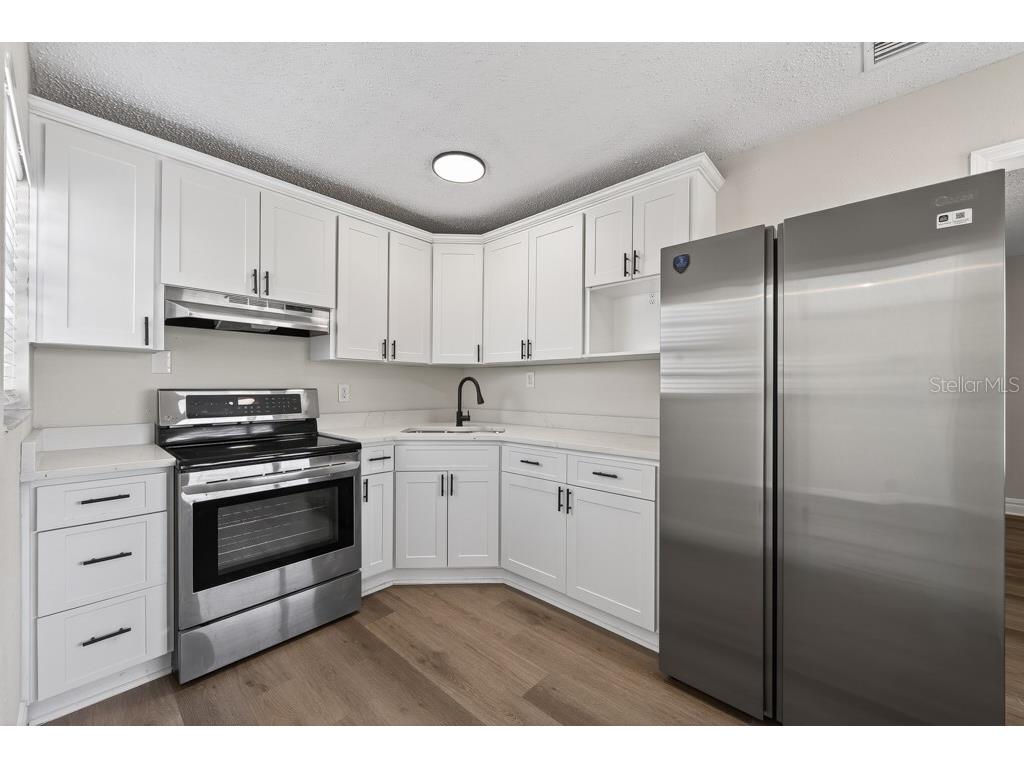 2540 W Knollwood Street Tampa FL 33614 TB8506798 image12