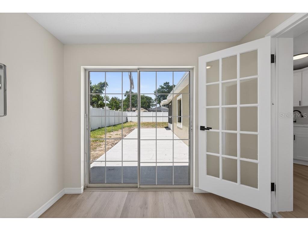 2540 W Knollwood Street Tampa FL 33614 TB8506798 image16
