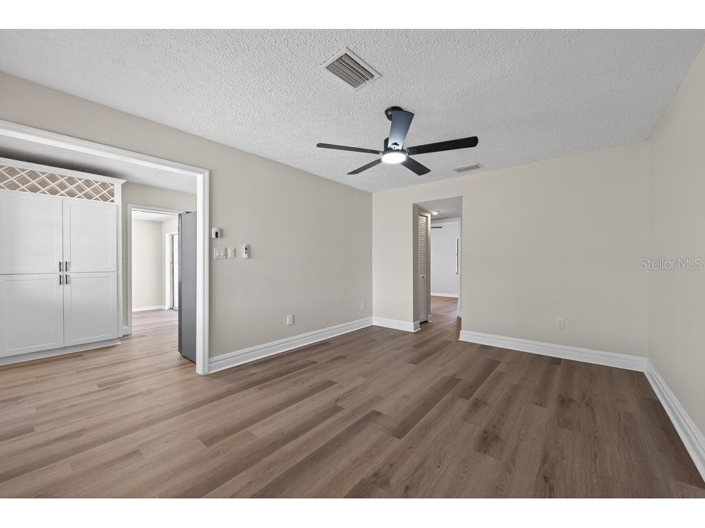 2540 W Knollwood Street Tampa FL 33614 TB8506798 image2
