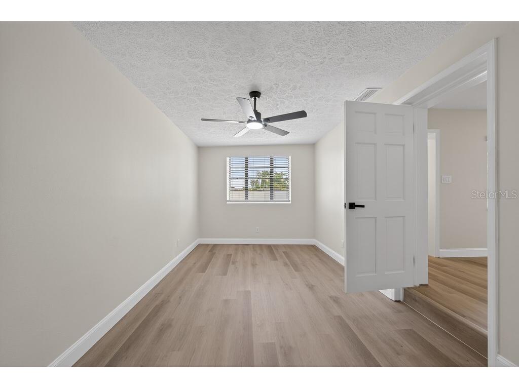 2540 W Knollwood Street Tampa FL 33614 TB8506798 image20