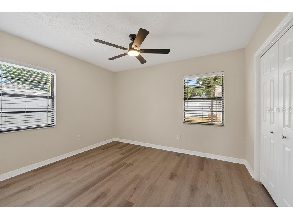 2540 W Knollwood Street Tampa FL 33614 TB8506798 image28