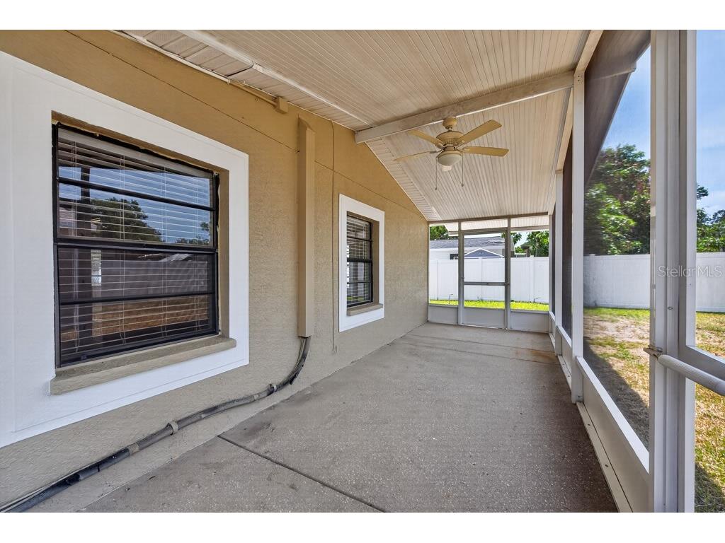 2540 W Knollwood Street Tampa FL 33614 TB8506798 image33