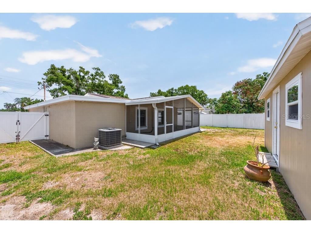 2540 W Knollwood Street Tampa FL 33614 TB8506798 image39