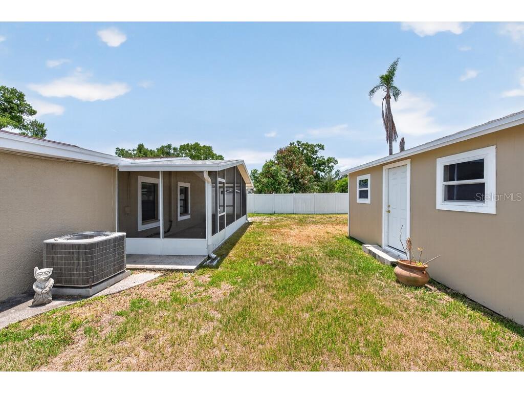 2540 W Knollwood Street Tampa FL 33614 TB8506798 image40