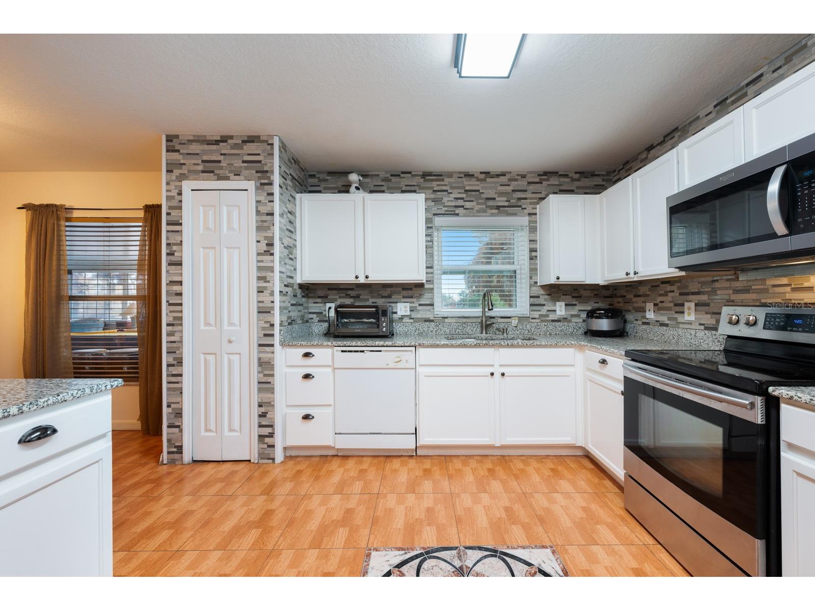 2540 Winners Circle Kissimmee FL 34744 O6382446 image8