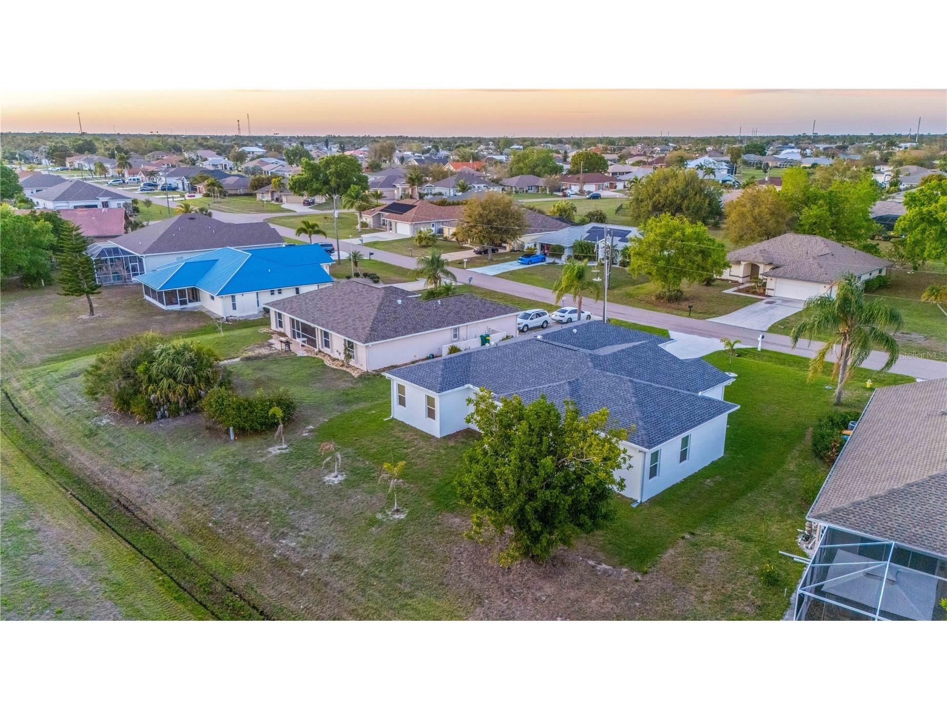 25407 Rupert Punta Gorda FL 33983 C7523764 image79