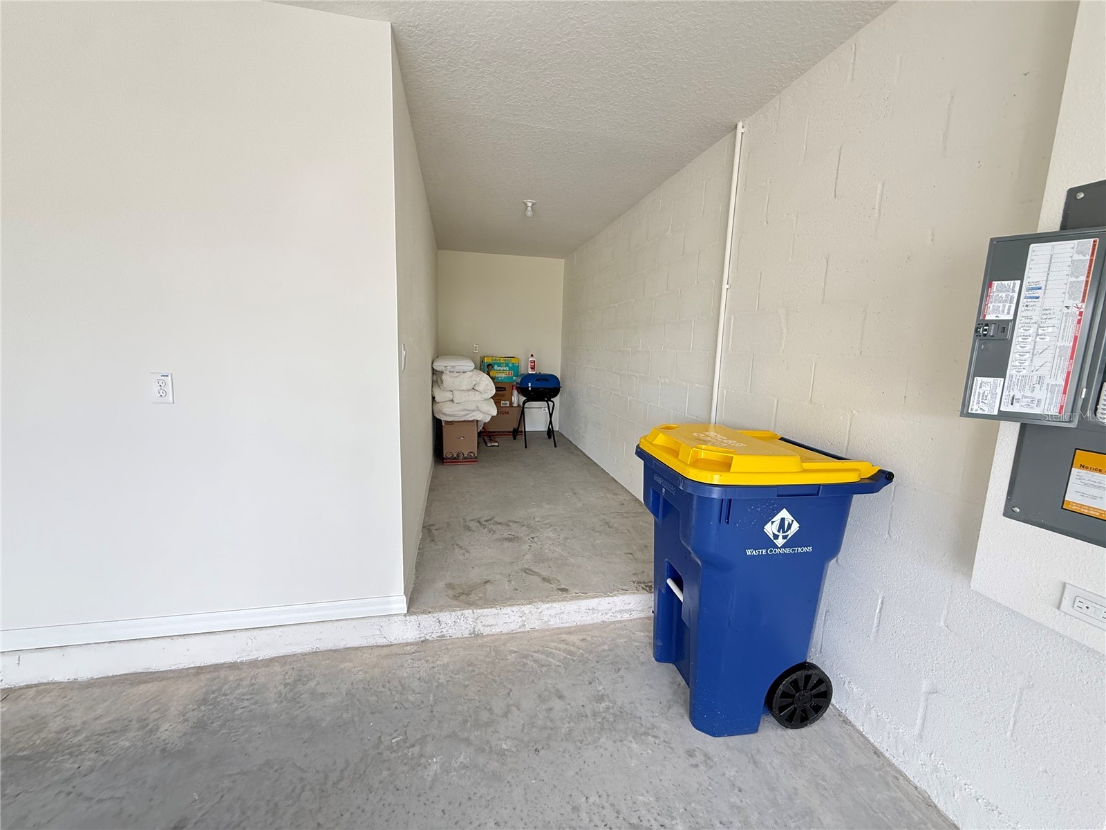 2541 Birney Run Zephyrhills FL 33541 TB8501911 image20