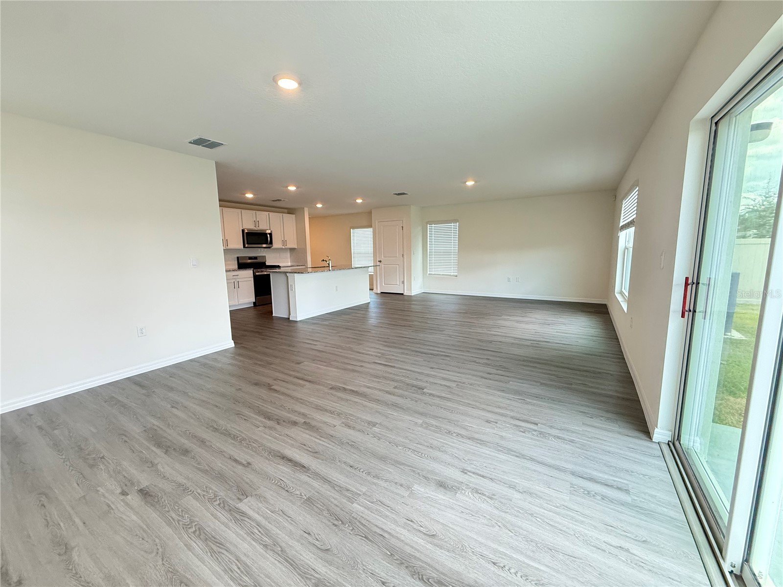 2541 Birney Run Zephyrhills FL 33541 TB8501911 image4