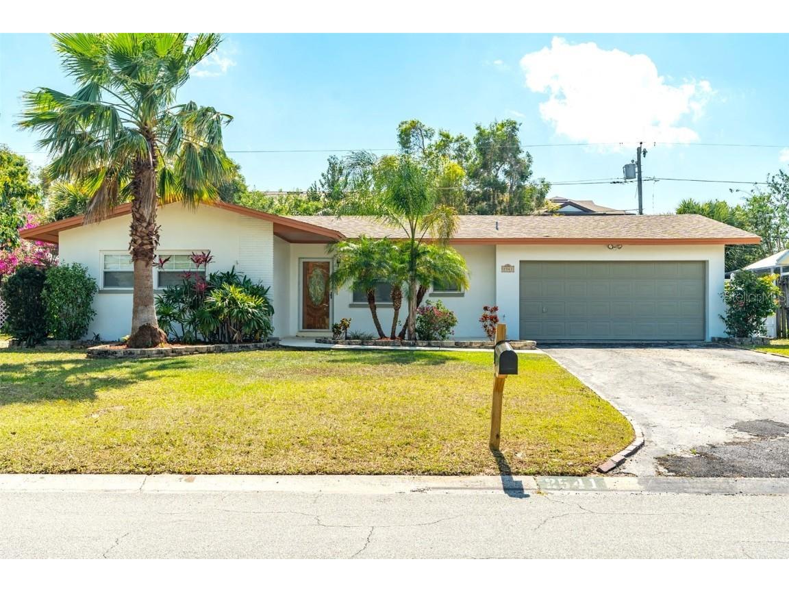 2541 Brentwood Drive Clearwater FL 33764 T3446176 image1