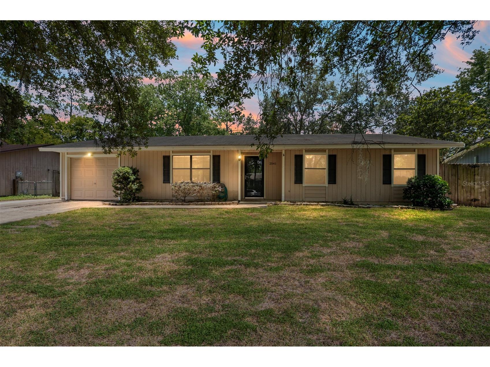 2541 NW 52nd Place Gainesville FL 32605 GC541515 image1