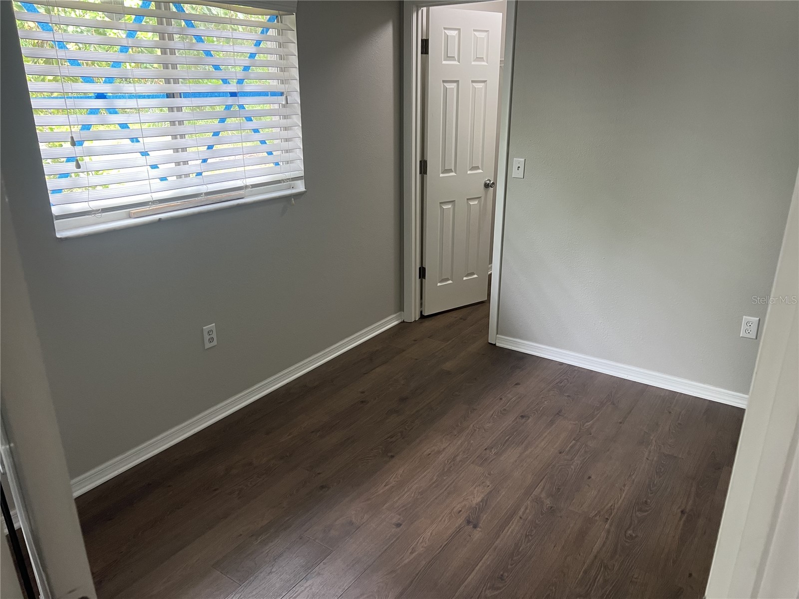 2542 22nd Street Sarasota FL 34234 A4695742 image11