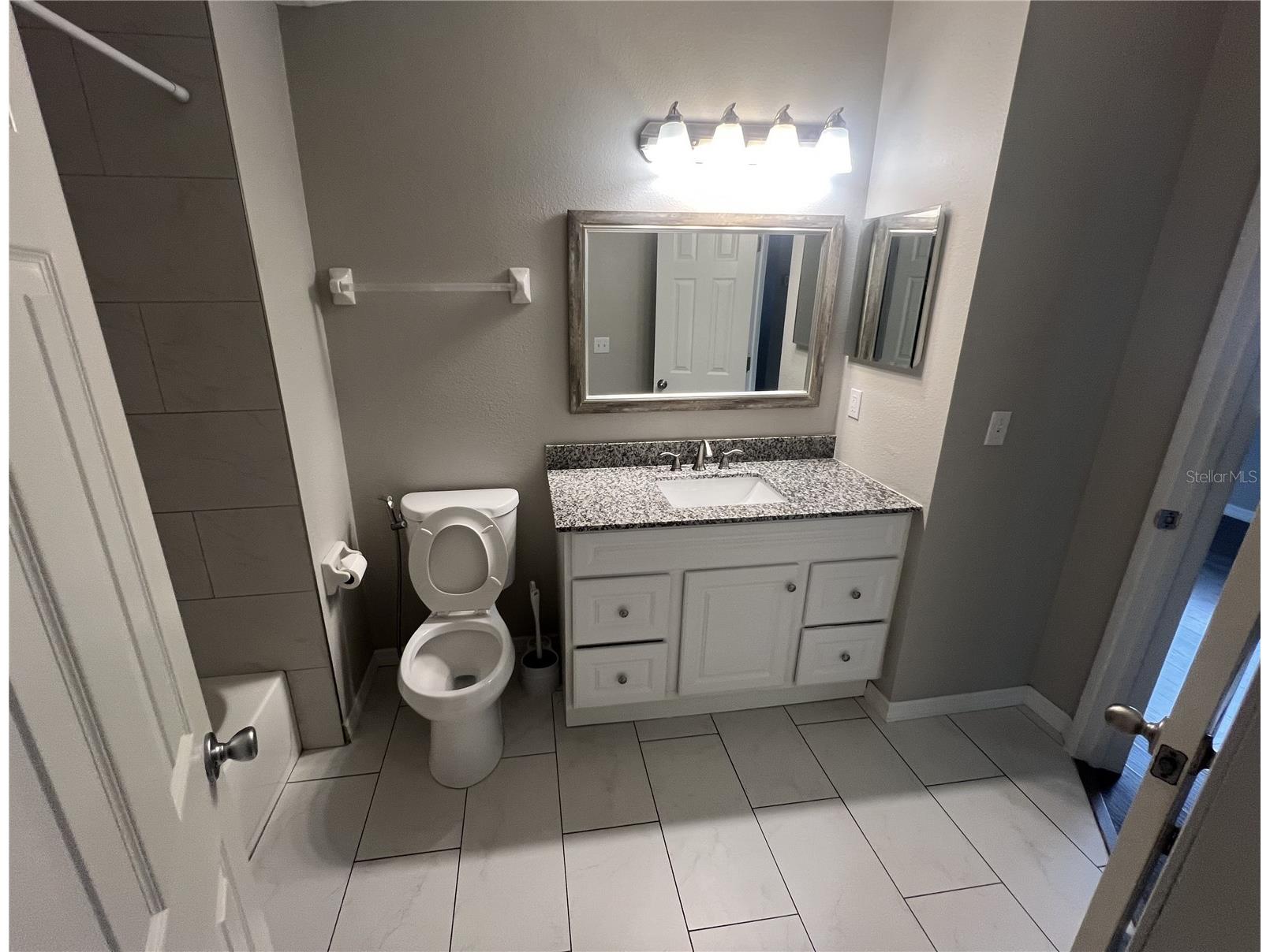 2542 22nd Street Sarasota FL 34234 A4695742 image16