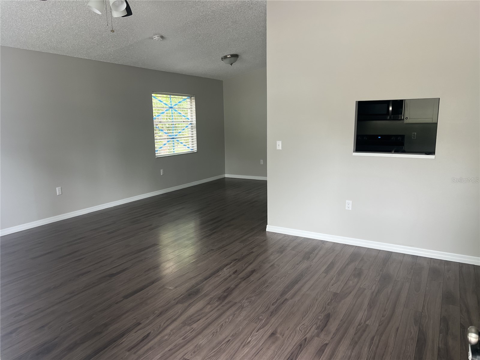 2542 22nd Street Sarasota FL 34234 A4695742 image3